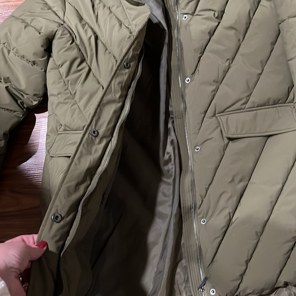 Brand NWT AND long coat - Picture 5 of 9